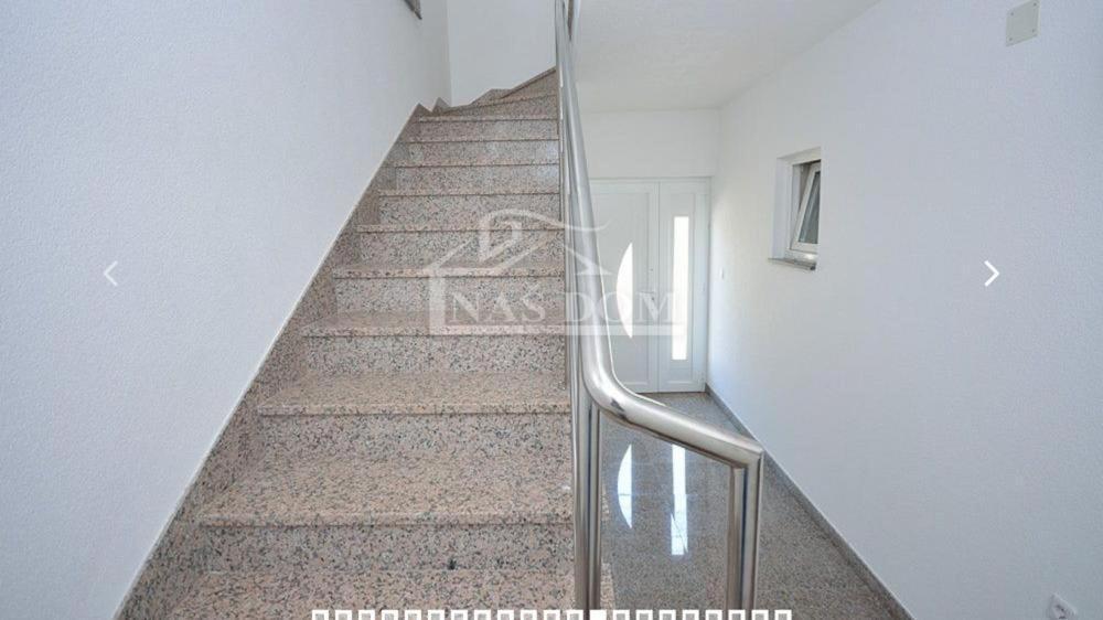 Apartman Niko Und Gaby Водице Екстериор снимка