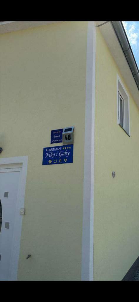 Apartman Niko Und Gaby Водице Екстериор снимка